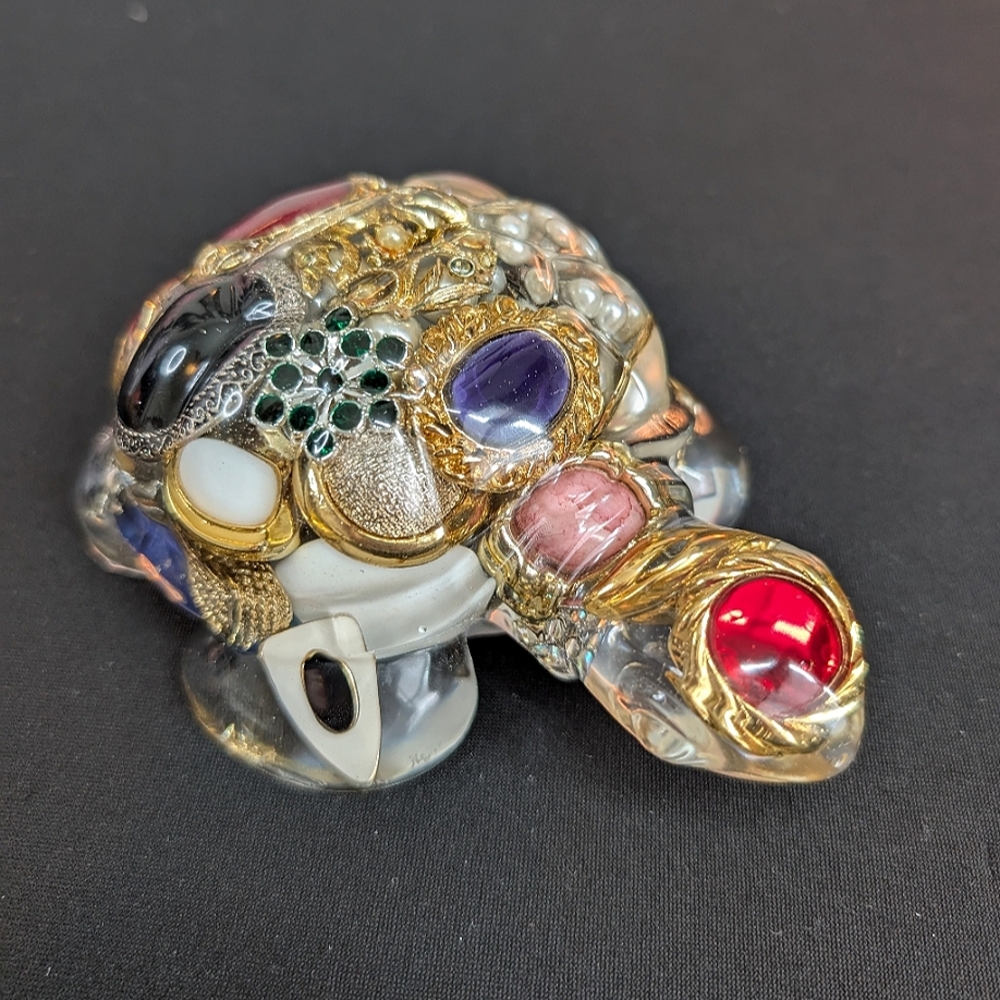Handmade Vintage Jewelry Turtle - Artisan Upcycled Resin Decor Gifts - Picture 6 of 9